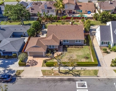 5911 S Corning Avenue - Photo Thumbnail 37
