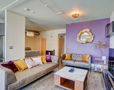 1100 S Hope Street - Photo Thumbnail 26