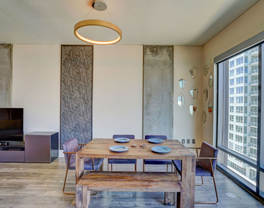 1100 S Hope Street - Photo Thumbnail 12