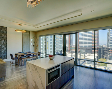 1100 S Hope Street - Photo Thumbnail 20
