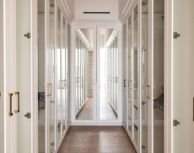 531 N Stanley Avenue - Photo Thumbnail 30