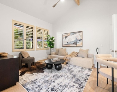 47 N Kavenish Drive - Photo Thumbnail 18