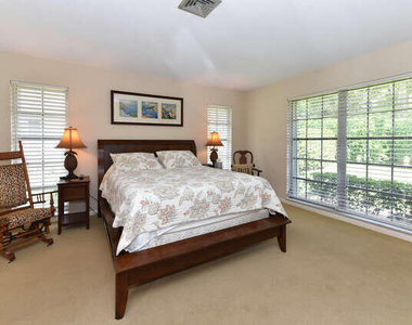 493 Forestview Drive - Photo Thumbnail 19