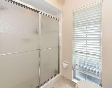 493 Forestview Drive - Photo Thumbnail 21