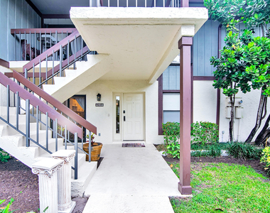 13329 Polo Club Road - Photo Thumbnail 18