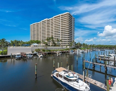 4201 N Ocean Boulevard - Photo Thumbnail 13