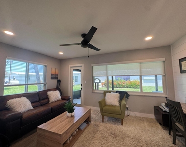 108 Sw 9th Street - Photo Thumbnail 22