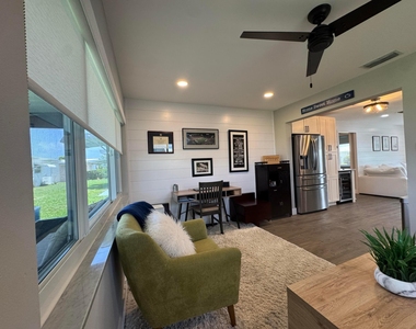 108 Sw 9th Street - Photo Thumbnail 24