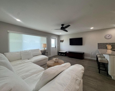 108 Sw 9th Street - Photo Thumbnail 8
