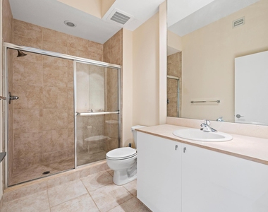 1551 N Flagler Drive - Photo Thumbnail 14