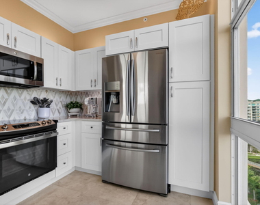700 E Boynton Beach Boulevard - Photo Thumbnail 12
