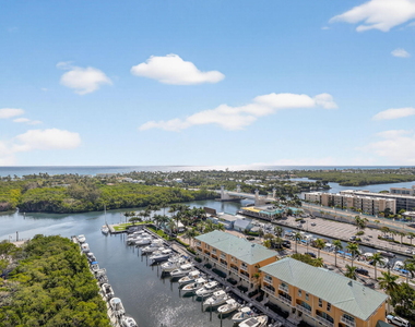 700 E Boynton Beach Boulevard - Photo Thumbnail 7