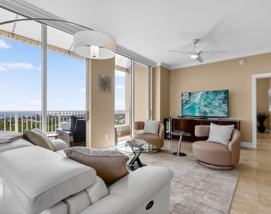 700 E Boynton Beach Boulevard - Photo Thumbnail 18
