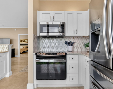 700 E Boynton Beach Boulevard - Photo Thumbnail 13