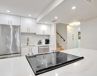 755 Dotterel Road - Photo Thumbnail 5