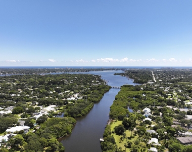 6375 Riverwalk Lane - Photo Thumbnail 33