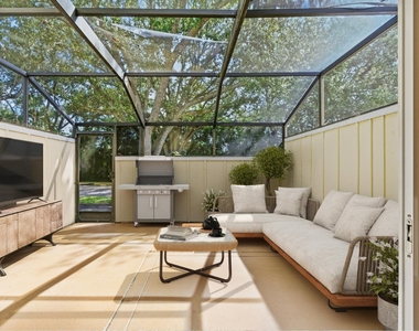 6375 Riverwalk Lane - Photo Thumbnail 21