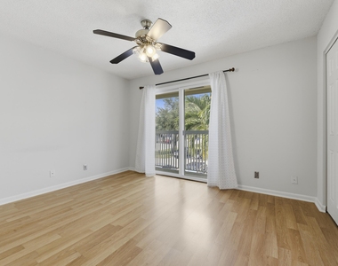 6375 Riverwalk Lane - Photo Thumbnail 19