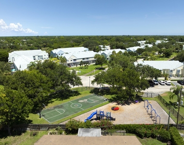 6375 Riverwalk Lane - Photo Thumbnail 27