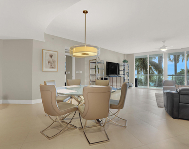 1 N Ocean Boulevard - Photo Thumbnail 2