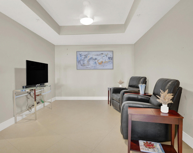 1 N Ocean Boulevard - Photo Thumbnail 11
