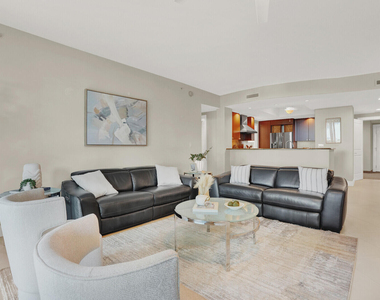 1 N Ocean Boulevard - Photo Thumbnail 5
