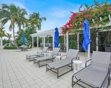 1 N Ocean Boulevard - Photo Thumbnail 46