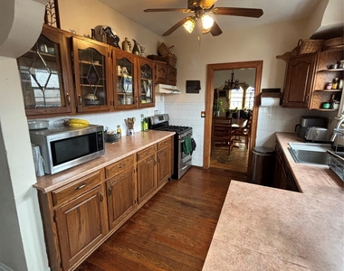 329 E Chester Street - Photo Thumbnail 9