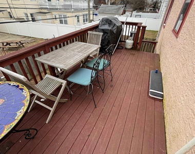 329 E Chester Street - Photo Thumbnail 19
