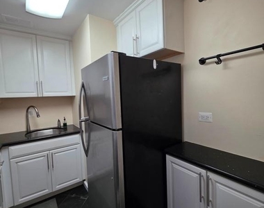 5340 Holmes Run Parkway - Photo Thumbnail 22