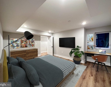 1722 W Master Street - Photo Thumbnail 1