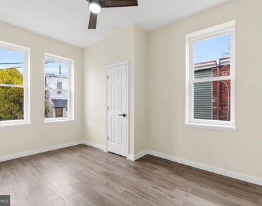 5431 Stewart Street - Photo Thumbnail 29
