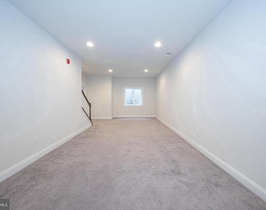 220 Charles Ellis Drive - Photo Thumbnail 49