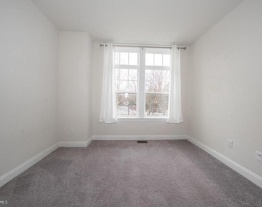 220 Charles Ellis Drive - Photo Thumbnail 35