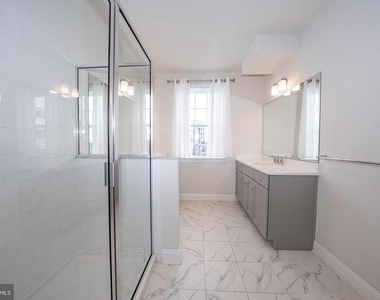 220 Charles Ellis Drive - Photo Thumbnail 24