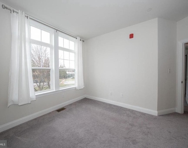 220 Charles Ellis Drive - Photo Thumbnail 45