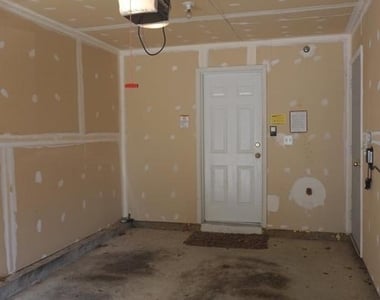 901 Pine Forest Lane - Photo Thumbnail 46