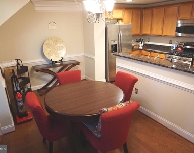 901 Pine Forest Lane - Photo Thumbnail 11