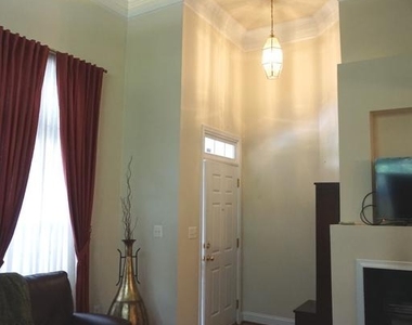 901 Pine Forest Lane - Photo Thumbnail 6