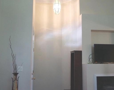 901 Pine Forest Lane - Photo Thumbnail 8