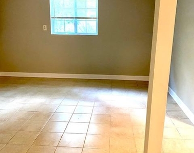 19002 Quail Valley Boulevard - Photo Thumbnail 24