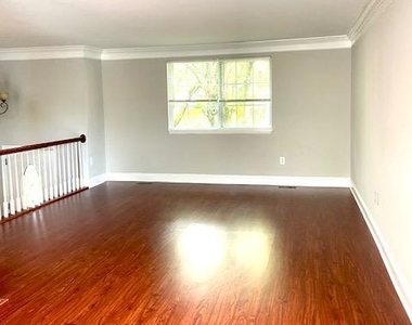 19002 Quail Valley Boulevard - Photo Thumbnail 12