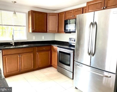 19002 Quail Valley Boulevard - Photo Thumbnail 4