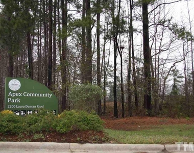 721 Sweet Laurel Lane - Photo Thumbnail 27