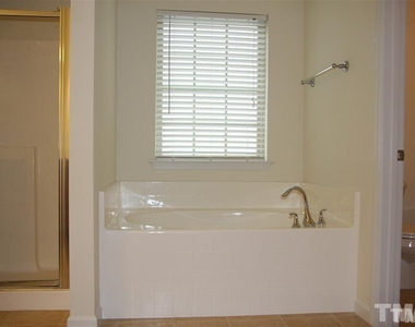 721 Sweet Laurel Lane - Photo Thumbnail 19