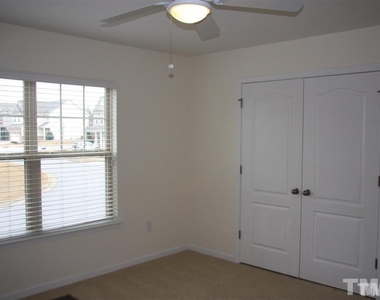 721 Sweet Laurel Lane - Photo Thumbnail 20