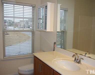 721 Sweet Laurel Lane - Photo Thumbnail 18