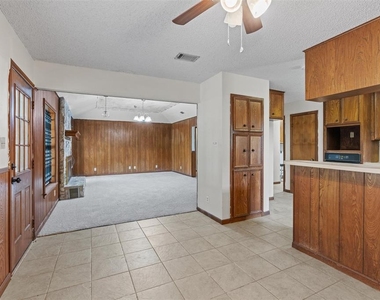 3809 Kelly Ln - Photo Thumbnail 3