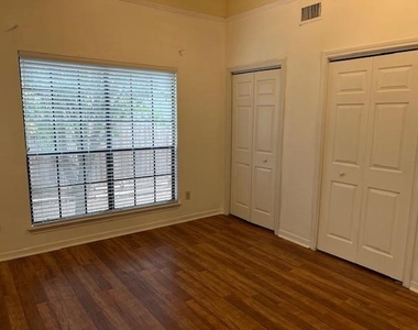 1201 Hazelton St - Photo Thumbnail 12