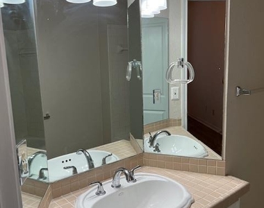 1201 Hazelton St - Photo Thumbnail 16